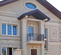 русты, карнизы, замковые камни